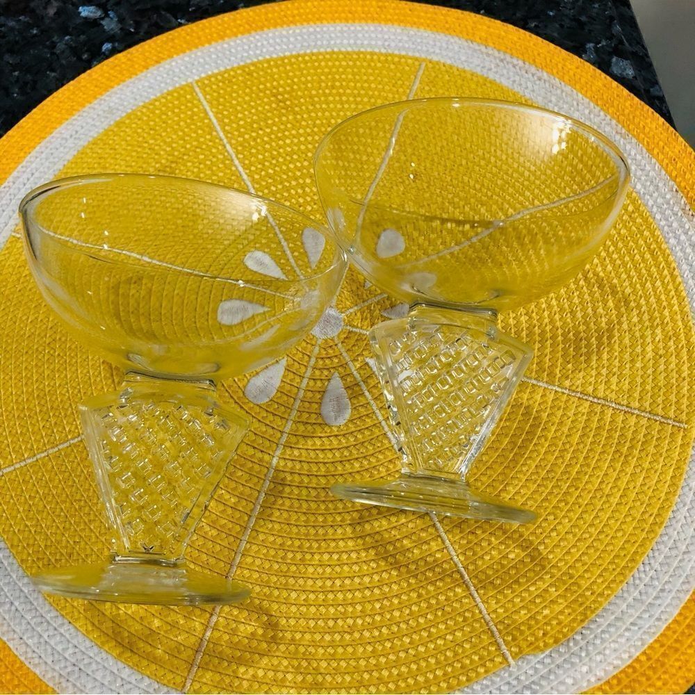 France Martini Champagne Cocktail Stemware Diamond Dimple Stems Glasses Lot/2 - Picture 2 of 7